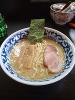 「らー麺」@九段 斑鳩の写真