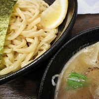 「濃厚魚介つけ麺　750円」@麺Dining 38の写真