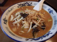 「こく味噌たんめん」@横浜タンメン りゅうりゅうの写真