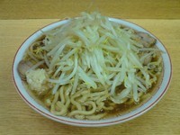 「小麺少なめニンニク」@ラーメン二郎 環七新代田店の写真