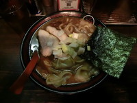 「煮干ラーメン　中(￥750)」@すごい煮干ラーメン凪 渋谷東口店の写真