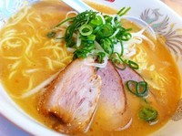 「味噌とんこつらーめん」@大阪ふくちぁんラーメン 布施渋川町店の写真