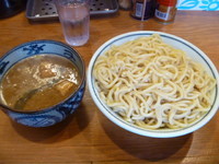 「濃厚煮干しつけ麺　特盛（あつもり）　７８０円」@月と鼈の写真