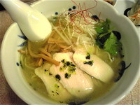 「新茶の塩ラーメン「八十八夜」￥850（夜限定10食）」@与ろゐ屋の写真