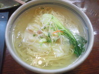 「笑龍　海老ワンタンメン（600円）」@知味笑龍 深澤ラーメンの写真