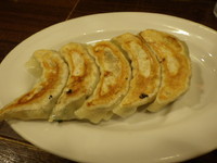 「餃子」@龍味 横浜トーヨー街店の写真
