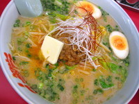 「【期間限定】旨塩ピリ辛たんたんタンメン￥７８０＋バター￥５０」@ラーメン山岡家 足利店の写真