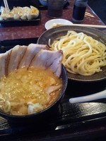 「大判チャーシューつけめん　1030円」@三ツ矢堂製麺 長野東和田店の写真