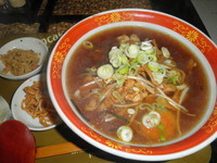 「焼肉ラーメン　９００円」@ド楽夢の写真