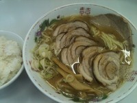 「中華そば　肉増しダブル+ライス（小）(650＋100円)」@肉屋の写真