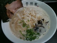「黒豚ラーメン+もやし（680+100円）」@和田党 広島新天地の写真