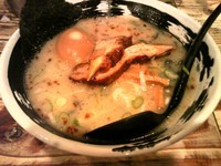 「コク塩鶏そば (大盛無料)」@麺場 ハマトラの写真