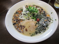 「平九郎黒(3周年記念390円)、替玉×2」@平九郎Rの写真