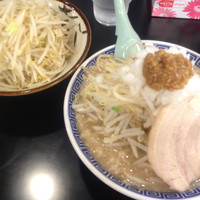 「雅狼麺 700円 (野菜ちょい多め アブラ多め)」@雅狼の写真