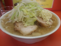 「小ラーメン（６５０円）ニンニク」@ラーメン二郎 神田神保町店の写真