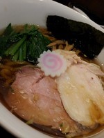 「手打ち中華そば」@ビーハイブ ゲンキノモトの写真