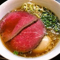 「贅沢焼牛らぁ麺」@牛骨らぁ麺 マタドール 本店の写真