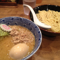 「特製つけ麺」@舎鈴 丸の内店の写真