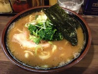 「ラーメン（硬め）　700円」@神田ラーメン わいず 神田本店の写真