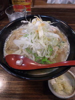 「味噌ラーメン（野菜・ニンニク増し）」@麺処 花田 池袋店の写真