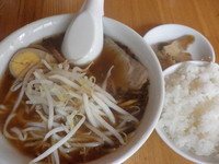 「ラーメン定食（ランチ時８９０円）」@一冨士の写真