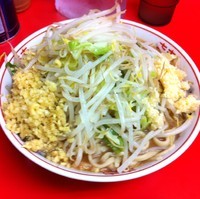 「小ラーメン（￥650）＋生姜（￥50）」@ラーメン二郎 仙台店の写真