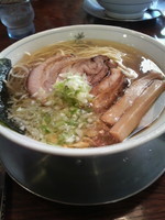 「塩らーめん大盛　７５０円」@中華そば 一楽の写真