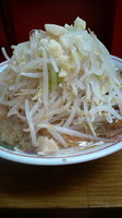 「小ラーメン(野菜･ニンニク･アブラ)650円+ブタ150円」@ザ・ラーメンスモールアックスの写真