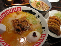 「パイタンタン麺￥790+温玉￥0（トッピングサービス券使用） &」@らーめん 布袋の写真