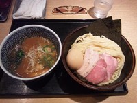 「特製濃厚魚介つけ麺中盛」@麺屋 一燈の写真