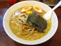 「みそらいおん（850円）＋味玉（100円）」@らいおん 府中本店の写真