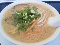 「コク旨こってりラーメン」@江どめ屋の写真