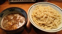 「一段絞り煮干つけ麺　（大盛）780円」@月と鼈の写真