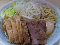 「らーめん　豚増し　味玉　￥980」@らーめん 陸 尾山台店の写真