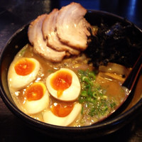 「特製みそらーめん+味玉」@つじのやの写真