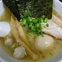 「特塩らーめん」@らーめん えんやの写真