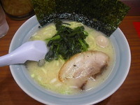 「塩ラーメン(硬め・濃いめ)+チャマヨ丼」@目黒 魂心家の写真