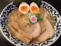 「東京駅 らー麺」@東京駅 斑鳩の写真