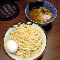 「つけ麺￥５００（ＯＰＥＮ価格）＋煮玉子￥１００」@煮干中華そば 鈴蘭 新宿店の写真