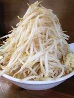 「豚イチロー・ニンニク野菜（880円）」@G麺烈伝 地雷屋の写真