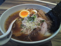 「特製中華そば」@ソラノイロ ARTISAN NOODLESの写真