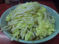 「小ラーメン（ヤサイ・ニンニク）　650円」@ラーメン二郎 桜台駅前店の写真