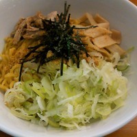 「油そば＋ネギ増し」@油そば専門店 麺屋幸介の写真