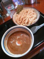 「つけ麺（中盛）５００円(ｵｰﾌﾟﾝｻｰﾋﾞｽ)通常６８０円」@柏大勝軒総本店の写真