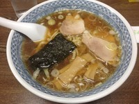 「手打ちラーメン（650円）」@らーめん酒房 平八朗の写真