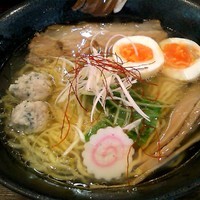 「極濃澄まし＋味玉（サービス券）」@拉麺 阿吽の写真