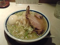 「塩らーめん+味玉」@神名備の写真