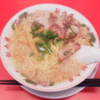 「コク旨ラーメン￥７５０」@魁力屋 柏市役所前店の写真