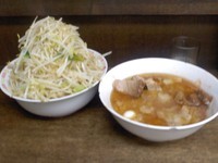 「大豚つけ麺、６００、ラー油抜き、野菜マシまし」@蓮爾 さんこま店の写真