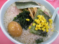 「玉ねぎ塩チャーシューメン（麺硬め・コッテリ）￥830+味付たまご」@ラーメンショップ 藤岡店の写真